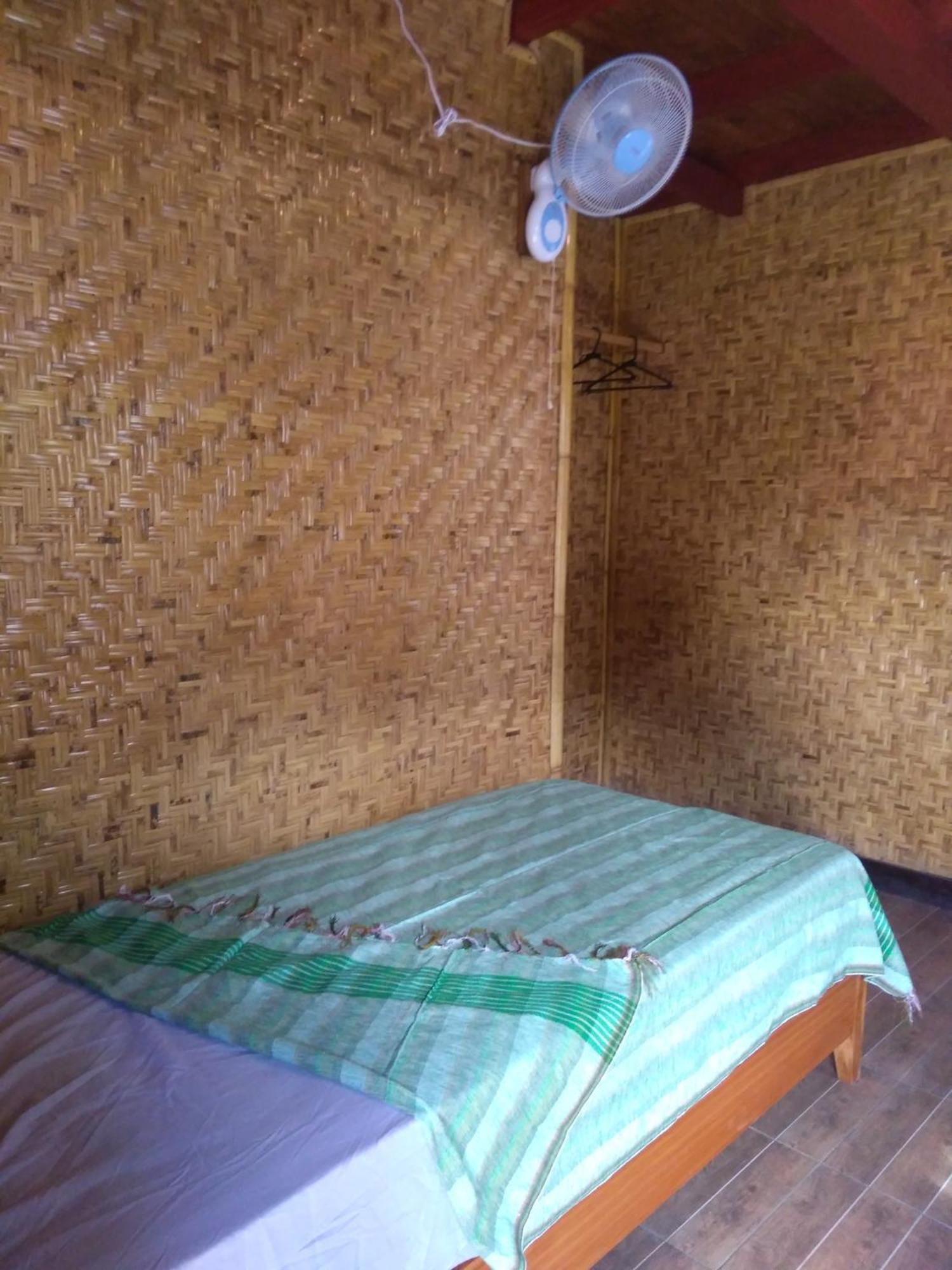 Hotel Lima Bintang Gili Trawangan Camera foto